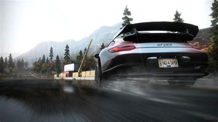 How do you take a picture on Need for Speed Hot Pursuit?